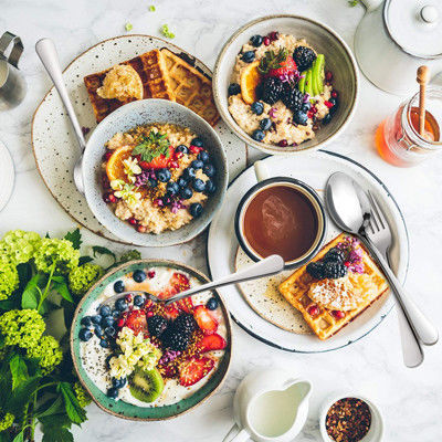 Zilveren Roestvrij staal de Lepels van het 12 die Stukkendiner voor Huiskeuken of Restaurant worden geplaatst