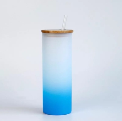 18oz sublimatiedouane het Drinken de Koppen Berijpte Fles van het Gradiëntwater met Bamboedeksel