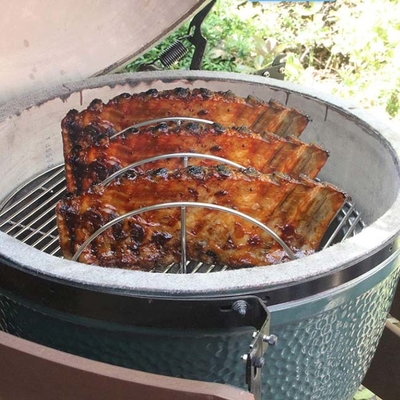De Hulpmiddelen en de Toebehorenlapje vlees Rib Rack Holder van de barbecuebarbecue