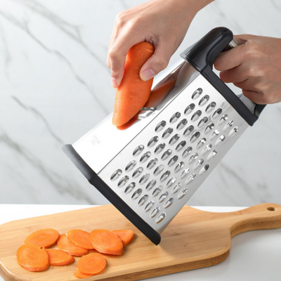 4 de opgeruimde Rasp van de de Dooskaas van de Roestvrij staal Op zwaar werk berekende Keuken voor Parmezaanse kaaskaas
