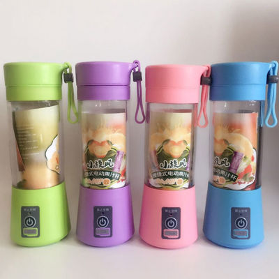 Elektrische Mini Portable Fruit Juice Blender Multifunctionele de Mixermassa van USB