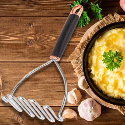 Houseware van het keukenroestvrije staal Stamper van de de Draad de Fijngestampte Aardappel van het Hulpmiddelmetaal