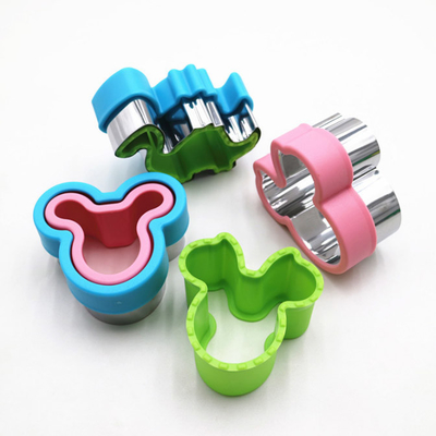 4pcs het Roestvrije staalhouseware van de sandwichsnijder Bloem Dinos Circle Mickey Mold