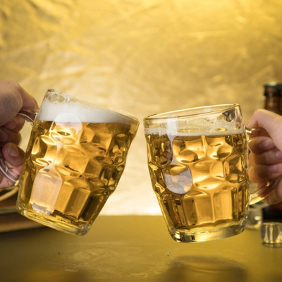 Grote Plastic Douane het Drinken Koppen Dimple Stein Beer Mugs met Handvat 20oz