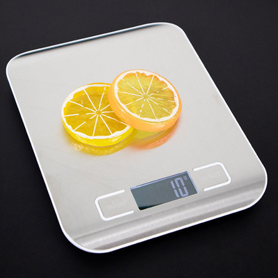 De Schaalgram van de voedselkeuken Digitale en van het OnsLichaamsgewicht Schalenhouseware