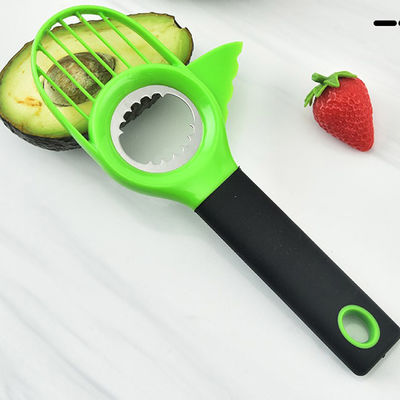 Keuken 3 in 1 Plastic van de het Messenappelboor van de Avocadosnijder van de de Avocadosnijmachine Avocadohulpmiddelen