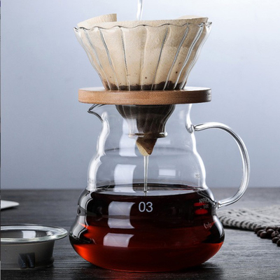 Het met de hand gemaakte Essentiële Koffiezetapparaat van Barista Tools Borosilicate Glass met de Filter van de Glastrechter