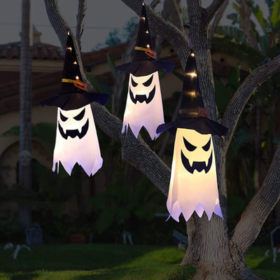 Openluchtlicht op van het Spookdecoratie van Halloween Hangende de Heksenhoed